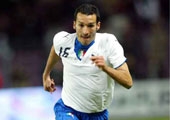 Nationalité : ItalienneAge :29 ansDate de naissance :19 Février 1977Lieu de naissance :CômeTaille :1m81Poids :76 kgPied :DroitierPoste :Défenseur